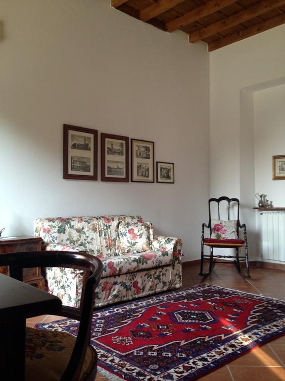 Bed And Breakfast Azienda Agricola Cascina Salazzara Маджента Стая снимка